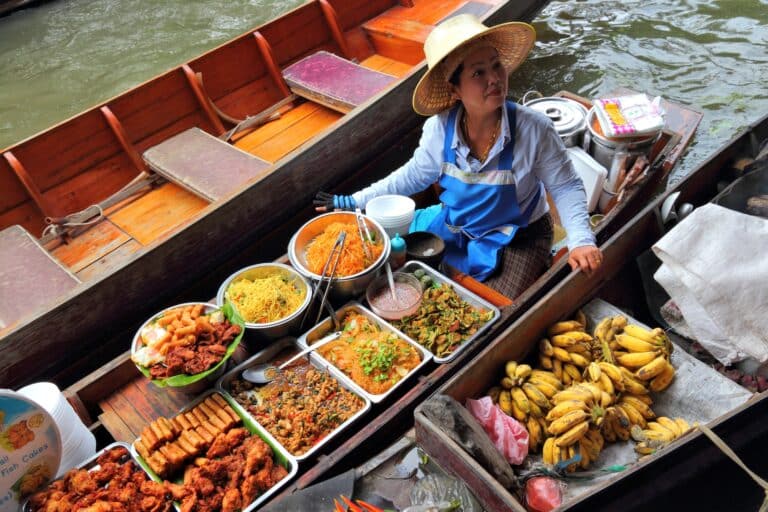 Damnoen Saduak Floating Market Bangkok