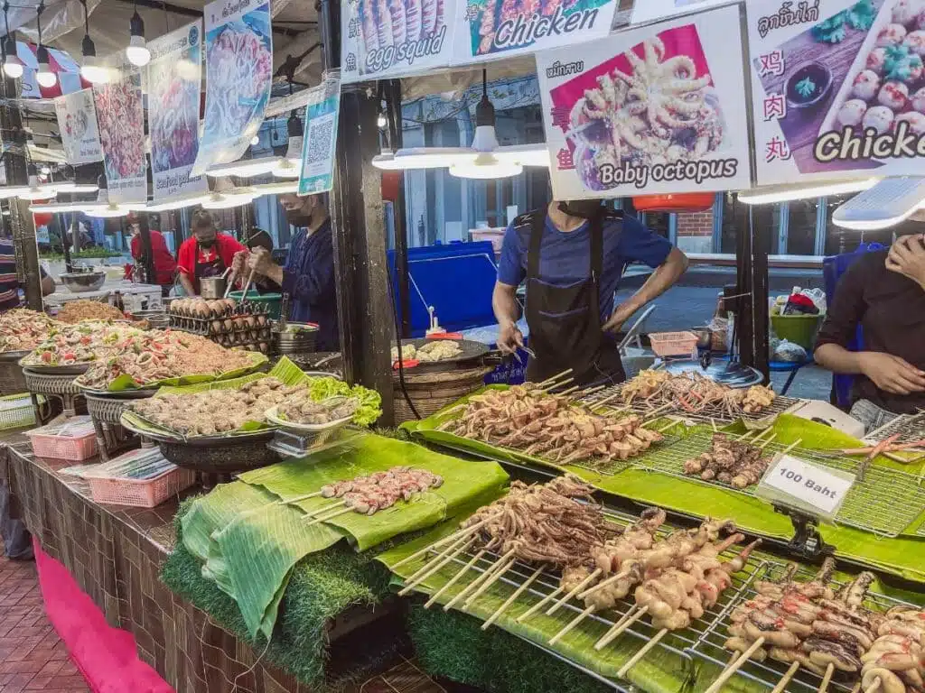 Bangkok Night Market: The Most Beautiful Night Markets In Bangkok