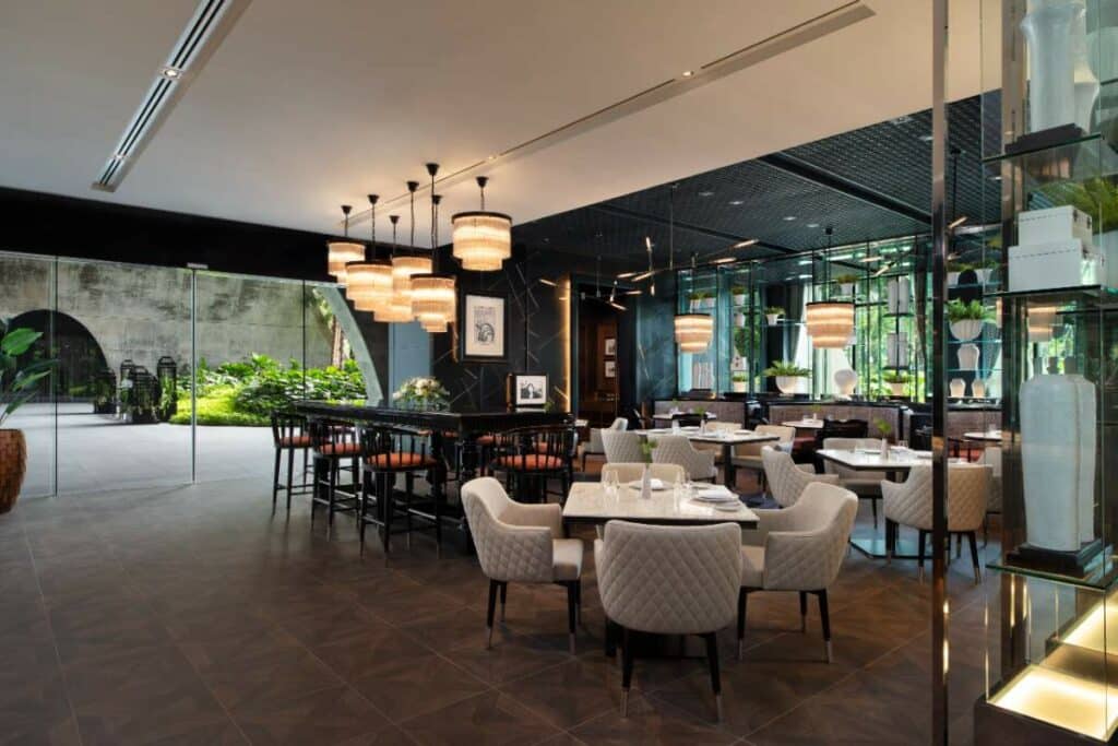 Sindhorn Kempinski Hotel Bangkok - Flourish