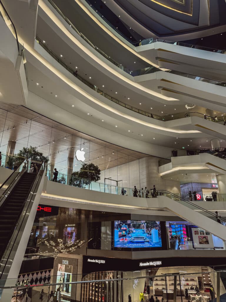 ICONSIAM Mall Bangkok - Apple Store