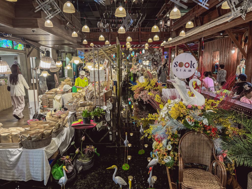 ICONSIAM Mall Bangkok - Sook Siam Foodmarkt