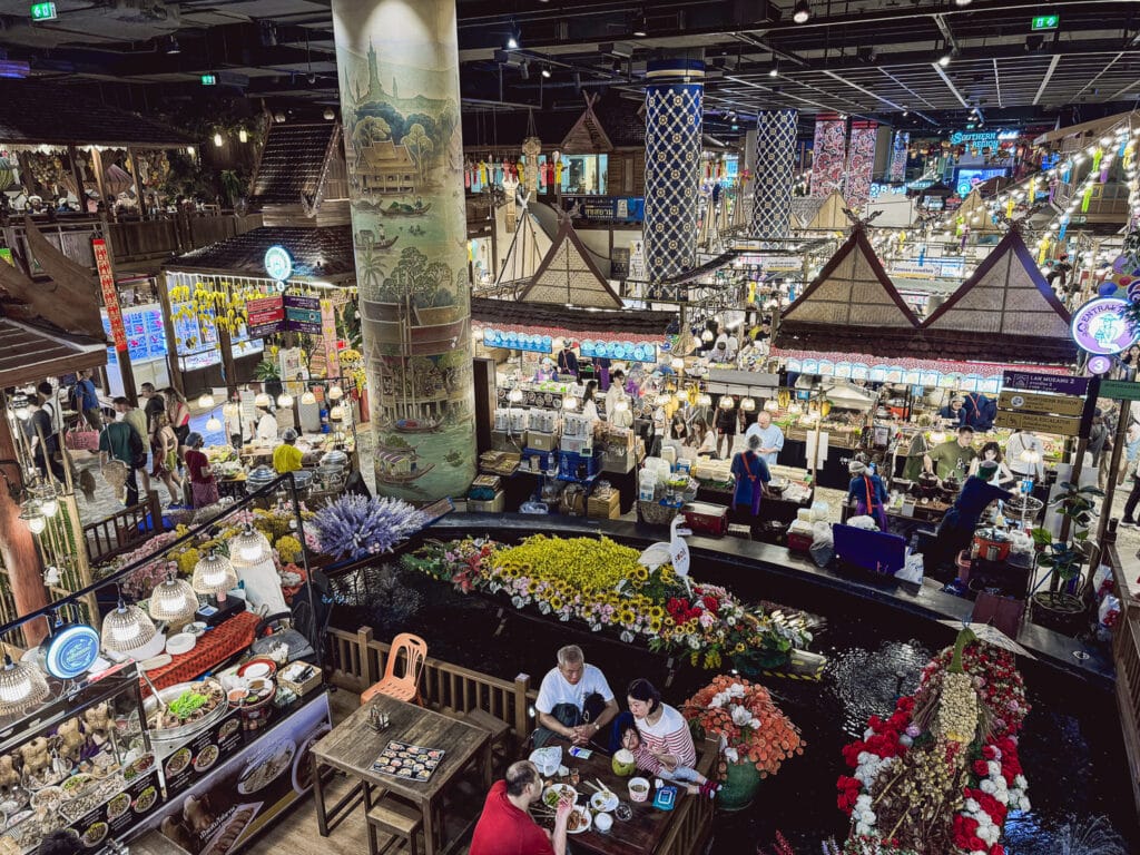 ICONSIAM Mall Bangkok - Sook Siam Foodmarkt