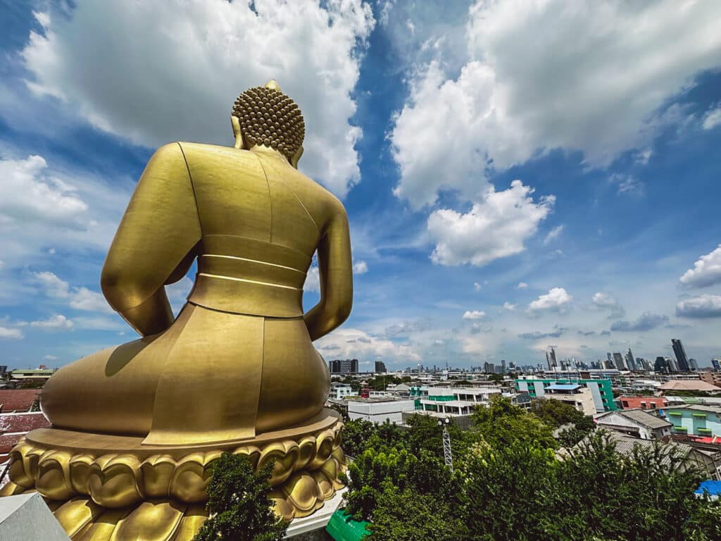 Wat Paknam Phasi Charoen Tempel Bangkok