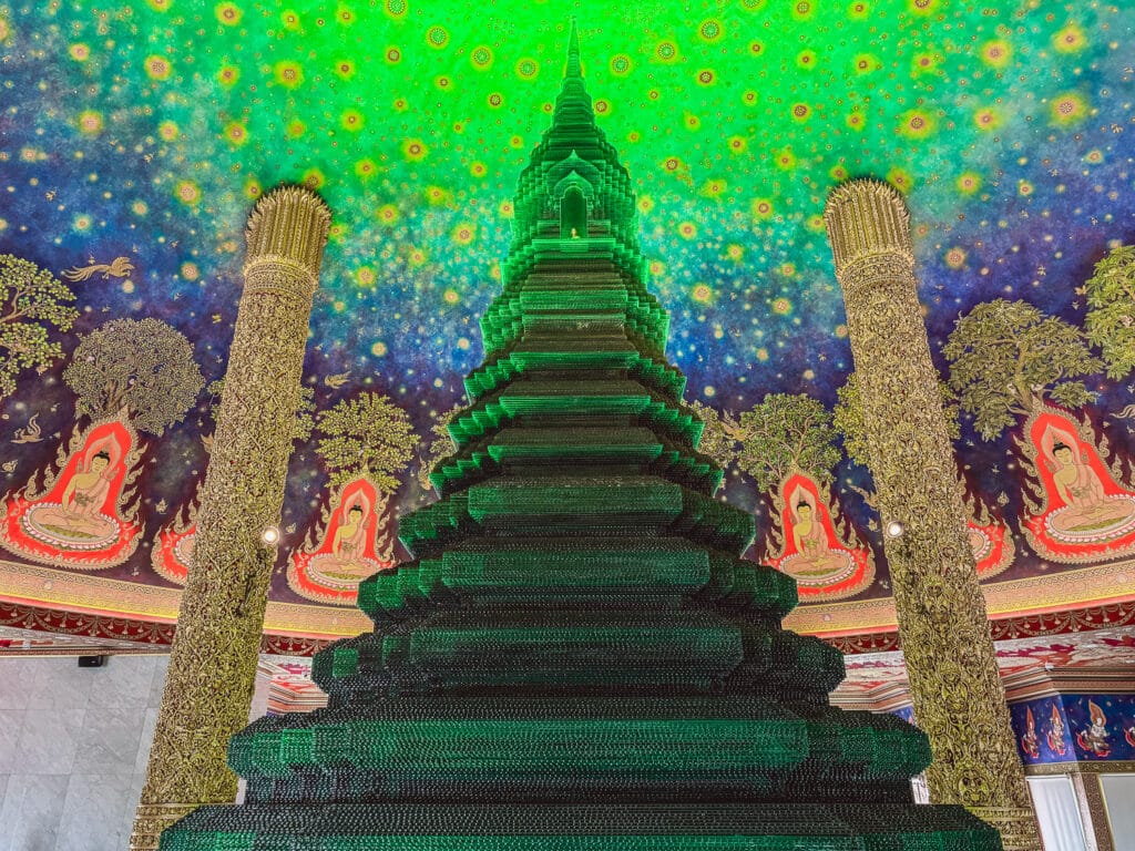 Wat Paknam Phasi Charoen Tempel Bangkok